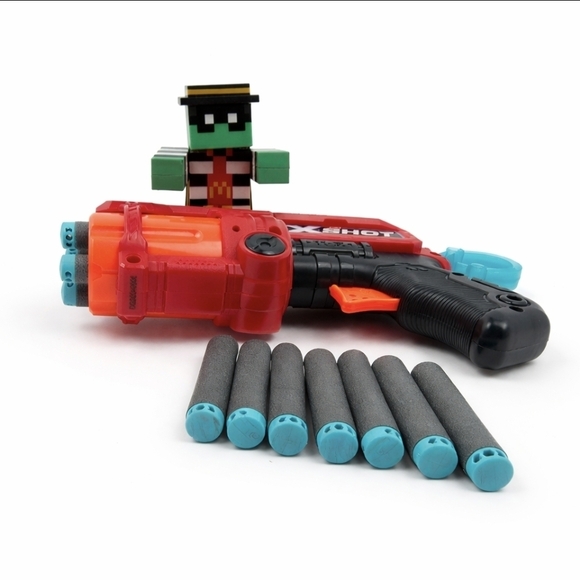X-Shot Red and Black Foam Dart Blaster Set - Picture 5 of 6
